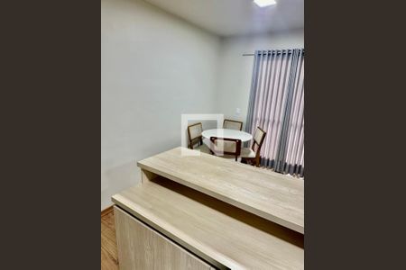 Sala de apartamento para alugar com 2 quartos, 60m² em Humaitá, Porto Alegre