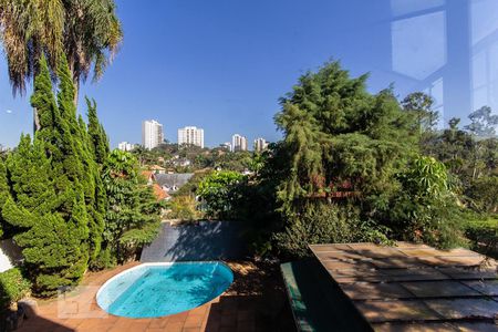 Vista de casa à venda com 4 quartos, 480m² em Jardim Morumbi, São Paulo