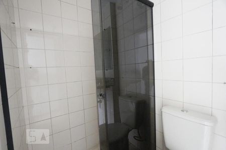 Banheiro da Suíte de apartamento para alugar com 2 quartos, 55m² em Jacarepaguá, Rio de Janeiro
