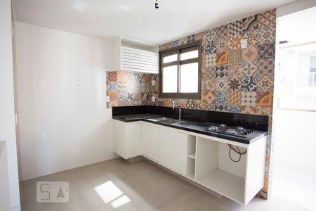 Cozinha de apartamento para alugar com 3 quartos, 93m² em Santa Rosa, Niterói