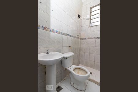 Banheiro de apartamento para alugar com 1 quarto, 60m² em Méier, Rio de Janeiro