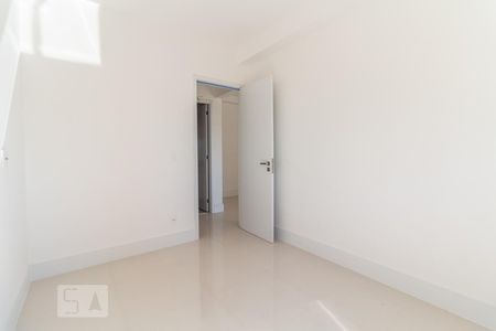 Quarto 1 de apartamento à venda com 2 quartos, 64m² em Alphaville Empresarial, Barueri