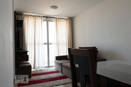 Sala de apartamento para alugar com 3 quartos, 70m² em Jardim Guanabara, Belo Horizonte