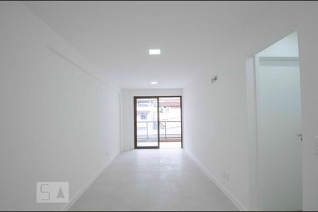 Sala de apartamento à venda com 2 quartos, 160m² em Tijuca, Rio de Janeiro