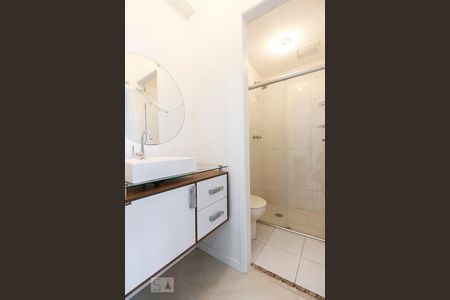 Banheiro  de apartamento para alugar com 1 quarto, 34m² em Vila Gomes Cardim, São Paulo