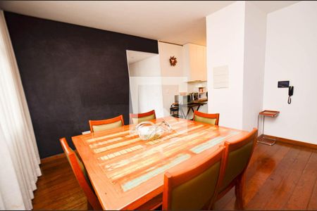 Sala de jantar de apartamento para alugar com 4 quartos, 200m² em Serra, Belo Horizonte