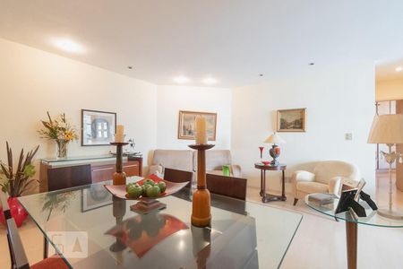 Sala de apartamento para alugar com 2 quartos, 110m² em Jardim Botânico, Rio de Janeiro