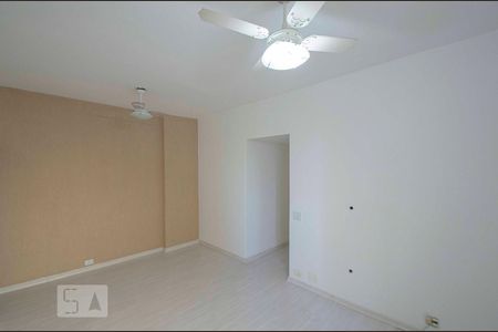 Sala de apartamento à venda com 2 quartos, 76m² em Maracanã, Rio de Janeiro