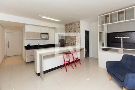 Sala/Cozinha de apartamento para alugar com 1 quarto, 68m² em Vila Nova Conceição, São Paulo