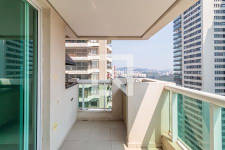 Sacada de apartamento para alugar com 3 quartos, 254m² em Alphaville Industrial, Barueri