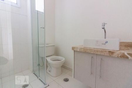 Banheiro da Suíte  de apartamento à venda com 2 quartos, 60m² em Jaguaribe, Osasco