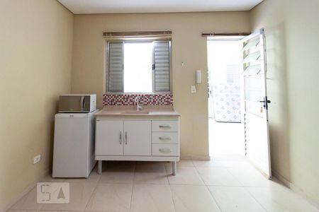 Kitnet 4 de kitnet/studio para alugar com 1 quarto, 28m² em Vila Gomes, São Paulo