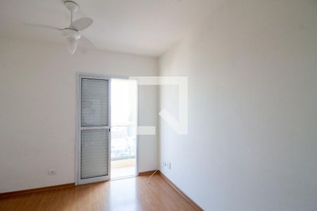 Suíte de apartamento para alugar com 3 quartos, 76m² em Vila Galvão, Guarulhos