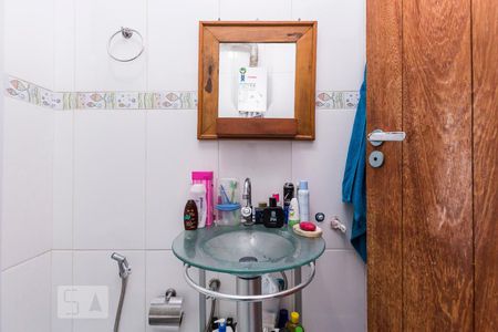 Banheiro de kitnet/studio à venda com 1 quarto, 30m² em Santa Teresa, Rio de Janeiro