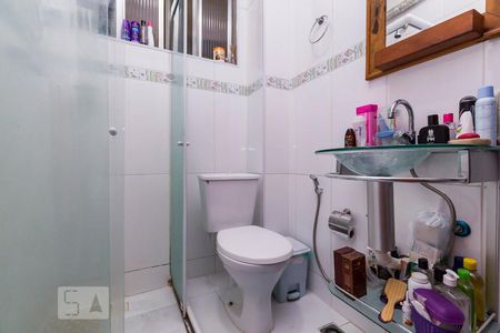 Banheiro de kitnet/studio à venda com 1 quarto, 30m² em Santa Teresa, Rio de Janeiro
