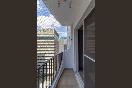 Apartamento para alugar com 2 quartos, 74m² em Vila Olímpia, São Paulo