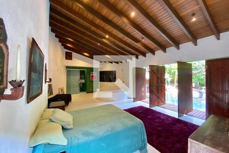 Casa à venda com 600m², 7 quartos e 1 vaga Casa à venda com 600m², 7 quartos e 1 vagaQuarto 4 - Suite Master