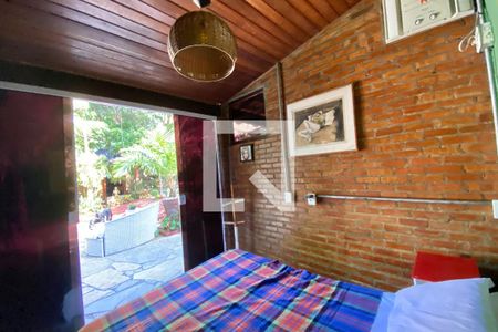 Casa à venda com 600m², 7 quartos e 1 vaga Casa à venda com 600m², 7 quartos e 1 vagaQuarto