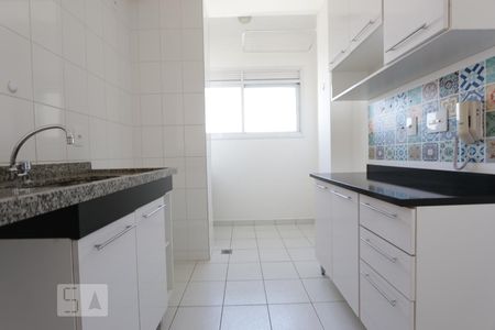 Cozinha de apartamento para alugar com 2 quartos, 51m² em Vila Andrade, São Paulo