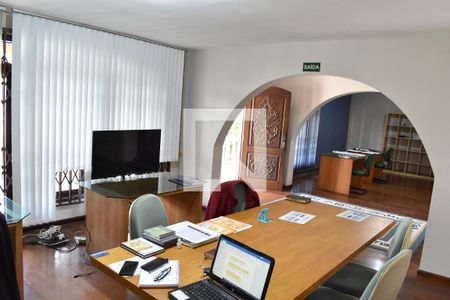 Sala 1 de casa para alugar com 7 quartos, 510m² em Guabirotuba, Curitiba