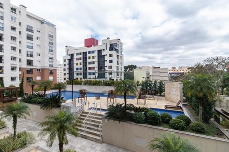 Vista da varanda de apartamento para alugar com 2 quartos, 77m² em Água Verde, Curitiba