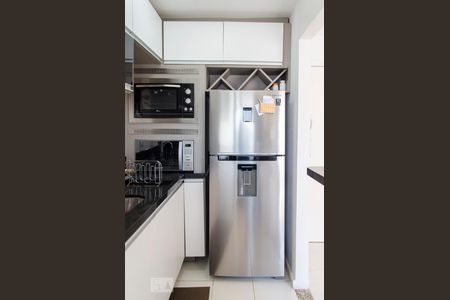 Cozinha de apartamento à venda com 2 quartos, 46m² em Igara, Canoas