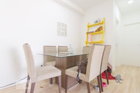 Apartamento para alugar com 65m², 2 quartos e 2 vagasSala