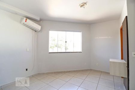 Suíte 1 de casa para alugar com 3 quartos, 100m² em Jardim Planalto, Goiânia