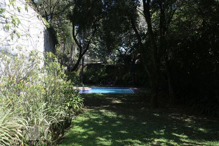 Casa à venda com 560m², 5 quartos e 6 vagas Casa à venda com 560m², 5 quartos e 6 vagasJardim