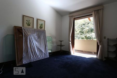 Casa à venda com 560m², 5 quartos e 6 vagas Casa à venda com 560m², 5 quartos e 6 vagasQuarto 3