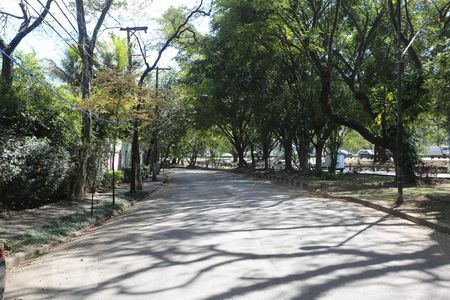 Casa à venda com 560m², 5 quartos e 6 vagas