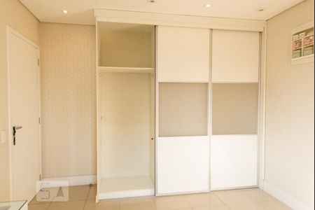 Closet Quarto 2 de apartamento à venda com 4 quartos, 180m² em Centro, Guarulhos