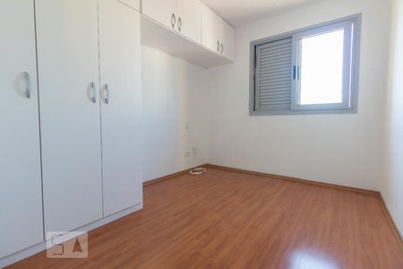 Quarto 1 de apartamento para alugar com 3 quartos, 76m² em Vila Sofia, São Paulo