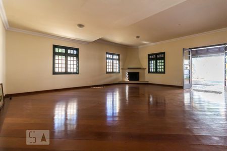 Sala de casa de condomínio à venda com 4 quartos, 410m² em Alphaville, Santana de Parnaíba