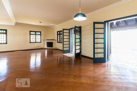 Sala de casa de condomínio à venda com 4 quartos, 410m² em Alphaville, Santana de Parnaíba