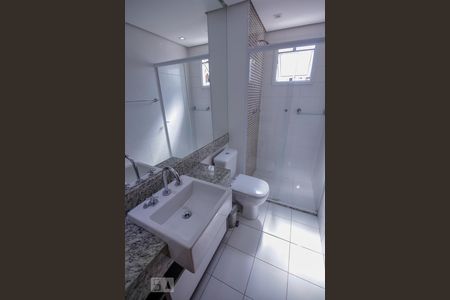 Banheiro de apartamento para alugar com 1 quarto, 48m² em Perdizes, São Paulo