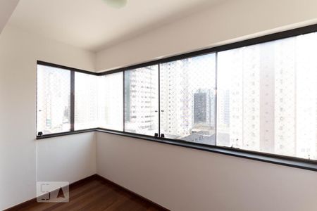 Janela de apartamento para alugar com 4 quartos, 86m² em Setor Bueno, Goiânia