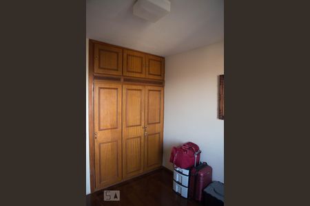 Quarto 2 de apartamento para alugar com 3 quartos, 120m² em Vila Paulicéia, São Paulo