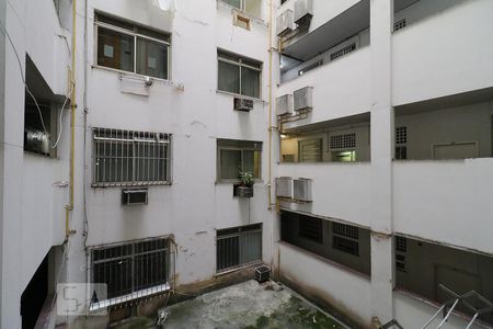 Vista Quarto 1. de apartamento para alugar com 2 quartos, 70m² em Copacabana, Rio de Janeiro