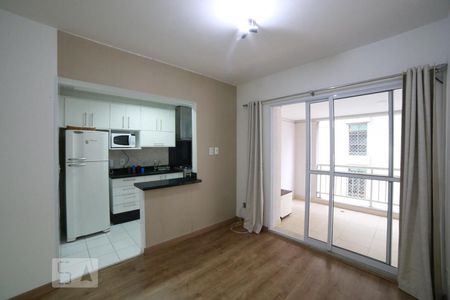 Sala de apartamento para alugar com 2 quartos, 74m² em Cidade Monções, São Paulo