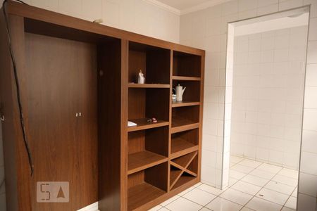 Cozinha de casa de condomínio à venda com 3 quartos, 132m² em Jardim Shangai, Jundiaí