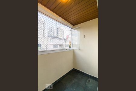 Sacada de apartamento para alugar com 1 quarto, 60m² em Vila Bertioga, São Paulo