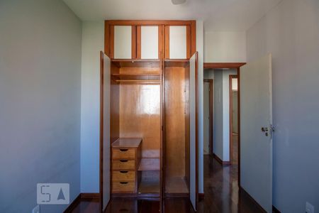 Quarto 01 de apartamento para alugar com 3 quartos, 86m² em Funcionários, Belo Horizonte