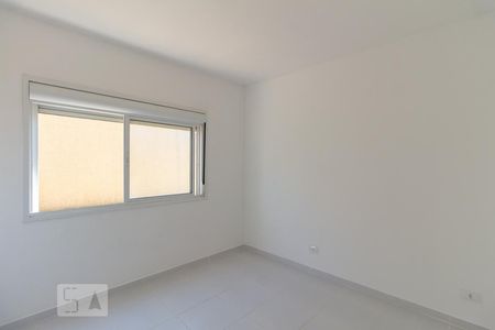Quarto 2 de apartamento para alugar com 2 quartos, 55m² em Fanny, Curitiba