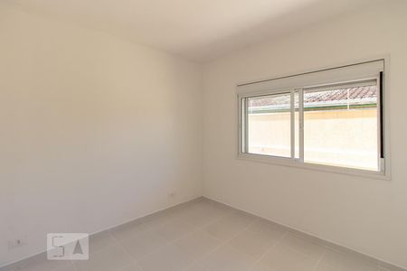 Quarto 1 de apartamento para alugar com 2 quartos, 55m² em Fanny, Curitiba