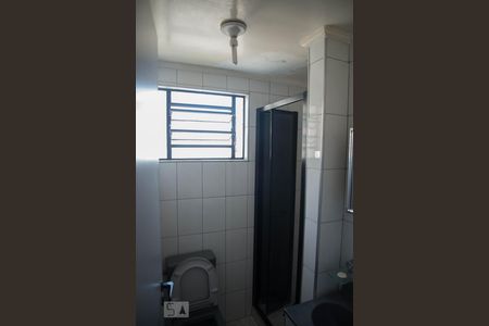 Banheiro de apartamento à venda com 2 quartos, 47m² em Jardim Peri, São Paulo