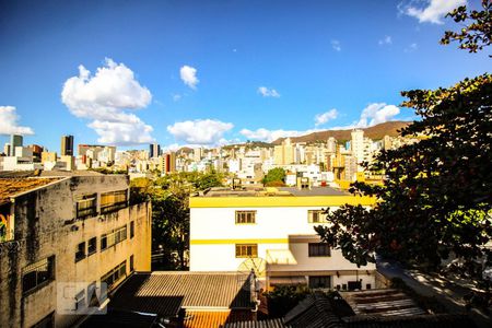 Vista Quarto de apartamento à venda com 2 quartos, 75m² em Carmo, Belo Horizonte