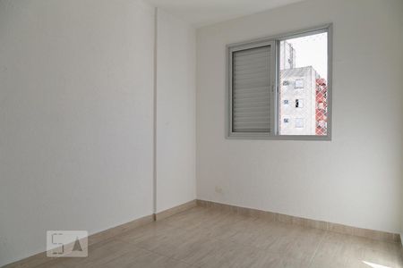 Quarto 2 de apartamento para alugar com 2 quartos, 60m² em Jardim Celeste, São Paulo