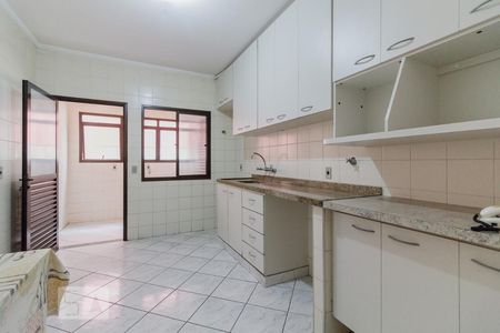 Cozinha de apartamento para alugar com 1 quarto, 60m² em Vila Alzira, Santo André