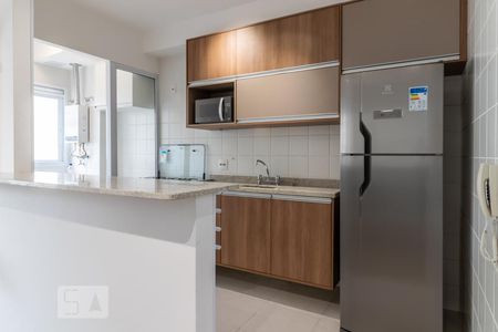 Cozinha de apartamento para alugar com 1 quarto, 51m² em Alphaville, Barueri